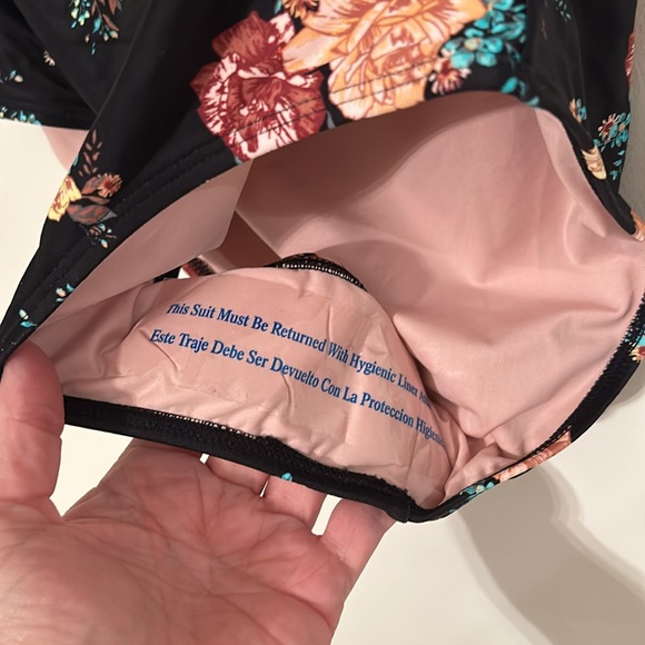 NWOT Mae Off Shoulder One Piece Swimsuit - Picture 6 of 9